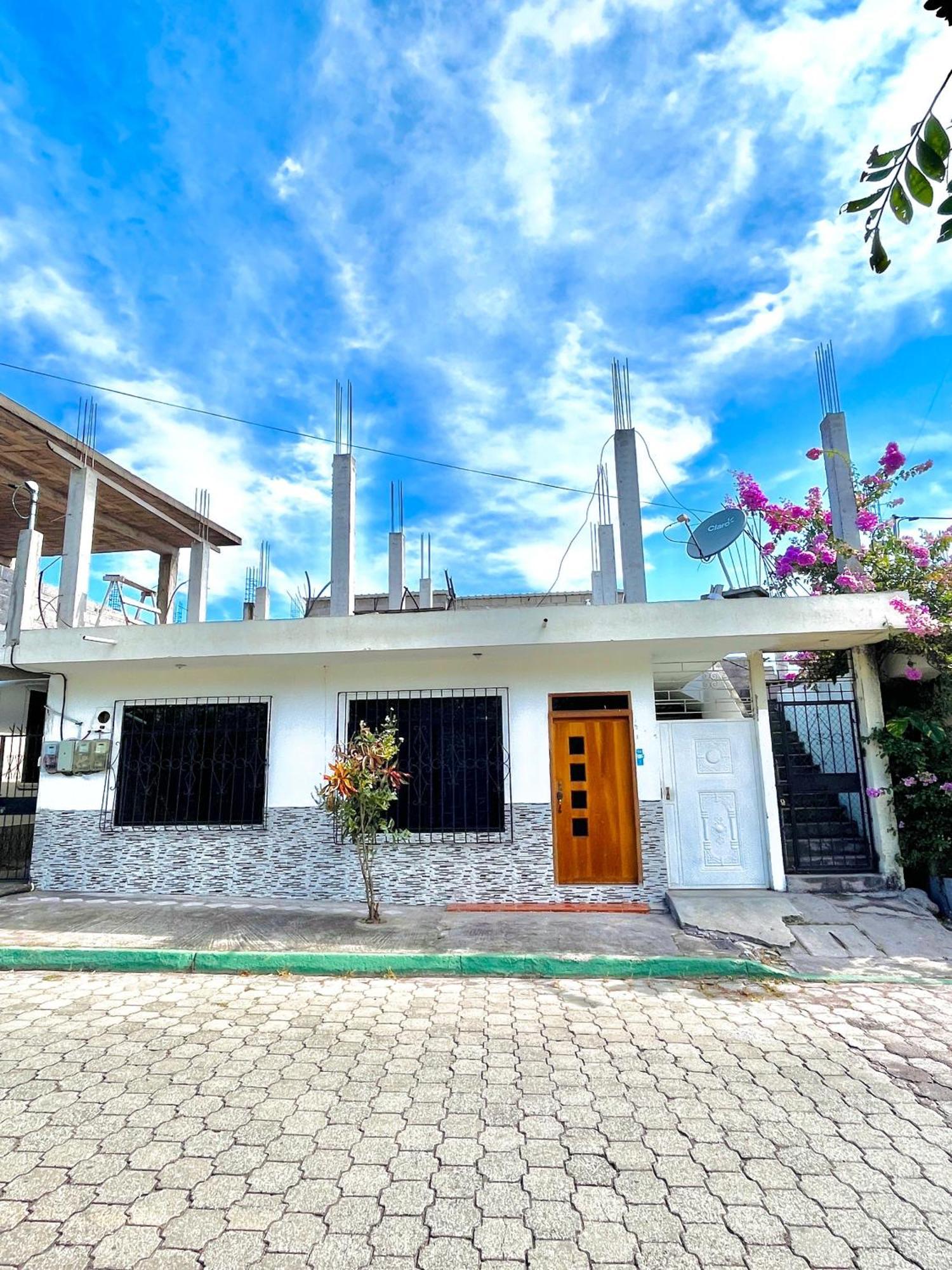 巴克里索莫雷诺港Casa En San Cristobal别墅 外观 照片