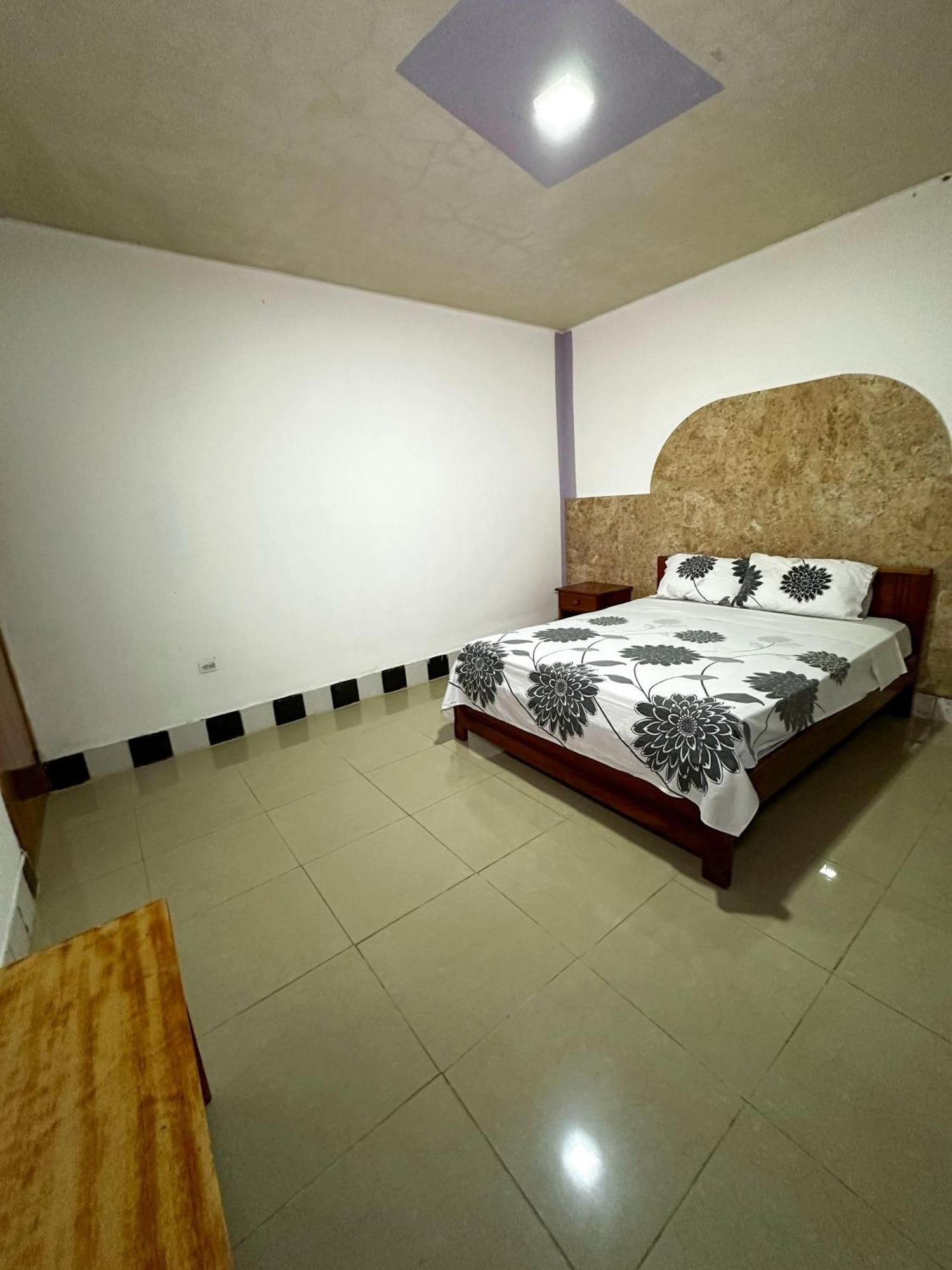 巴克里索莫雷诺港Casa En San Cristobal别墅 外观 照片